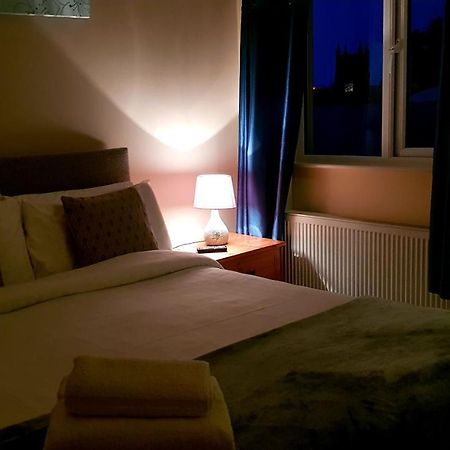 The Auld Triangle Bed and Breakfast Loughrea Buitenkant foto