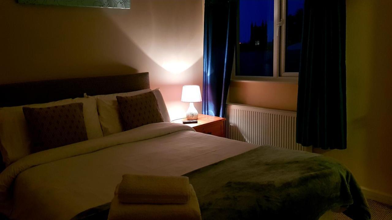 The Auld Triangle Bed and Breakfast Loughrea Buitenkant foto